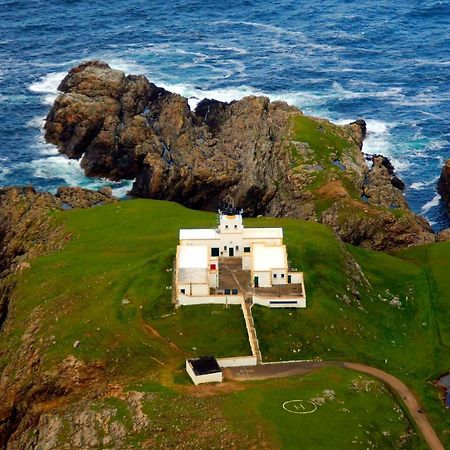 Strathy Point Lighthouse Apartment Bagian luar foto