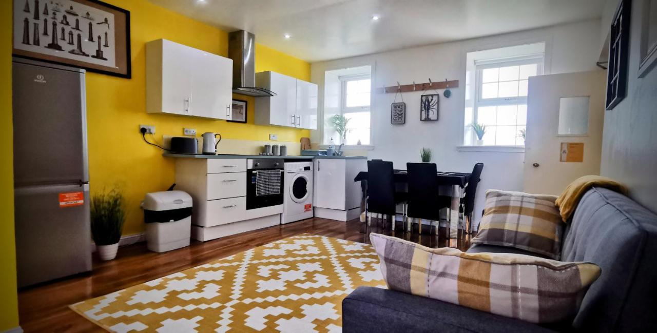 Strathy Point Lighthouse Apartment Bagian luar foto